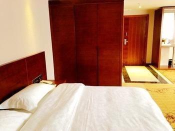 Xiandi International Hotel Nanning Buitenkant foto
